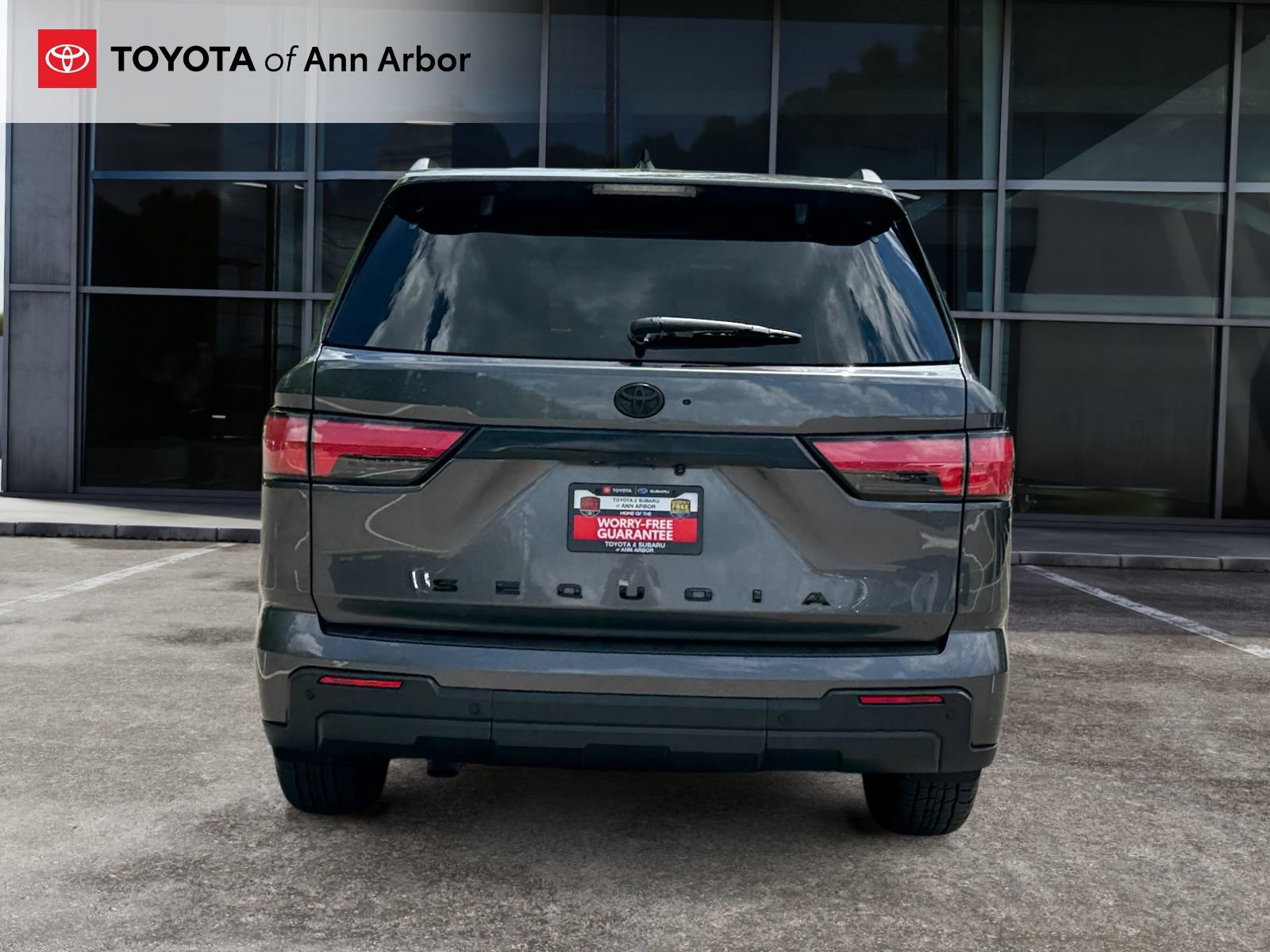 Used 2023 Toyota Sequoia SR5 w/ SR5 Premium Package AWD/4WD image 11