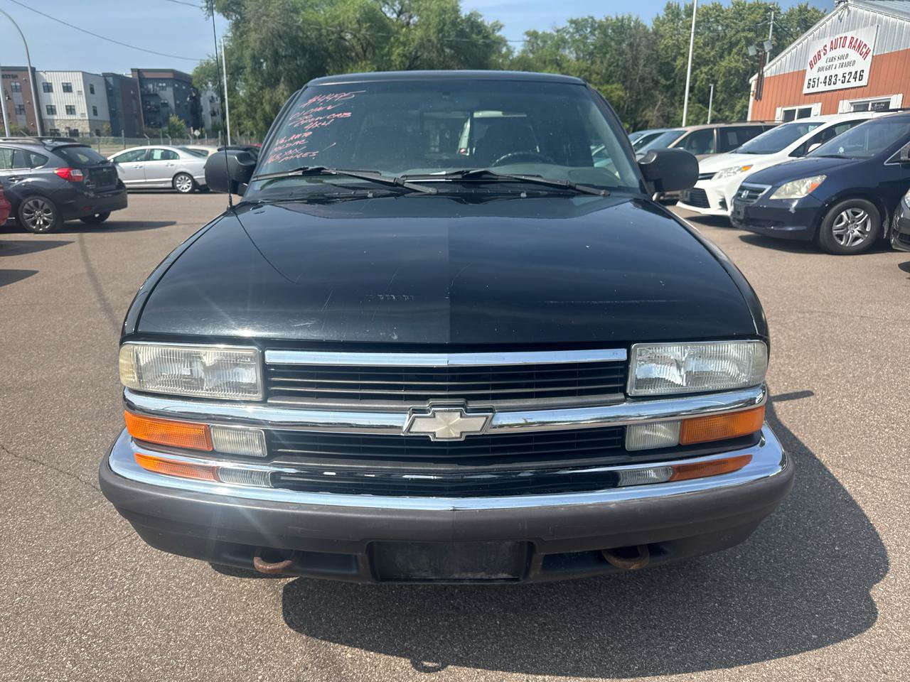 Used 2001 Chevrolet S10 Pickup LS w/ Cold-Climate Pkg AWD/4WD image 2