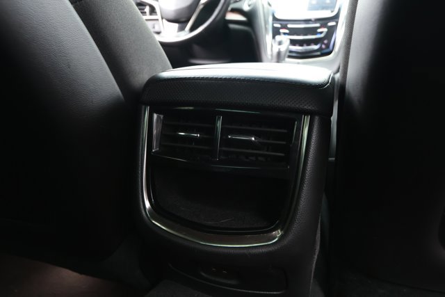 Used 2018 Cadillac CTS Luxury image 33