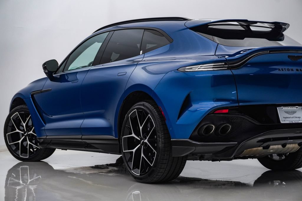 Used 2025 Aston Martin DBX 707 AWD/4WD image 9