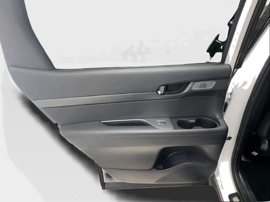 Used 2024 Hyundai Palisade Limited FWD image 28