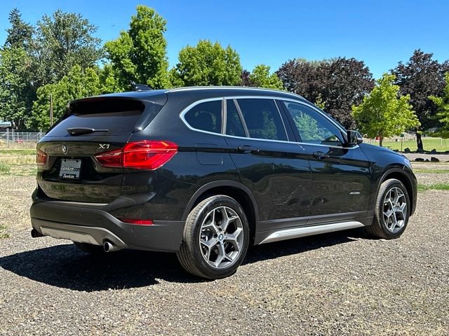 Used 2017 BMW X1 xDrive28i AWD/4WD image 9