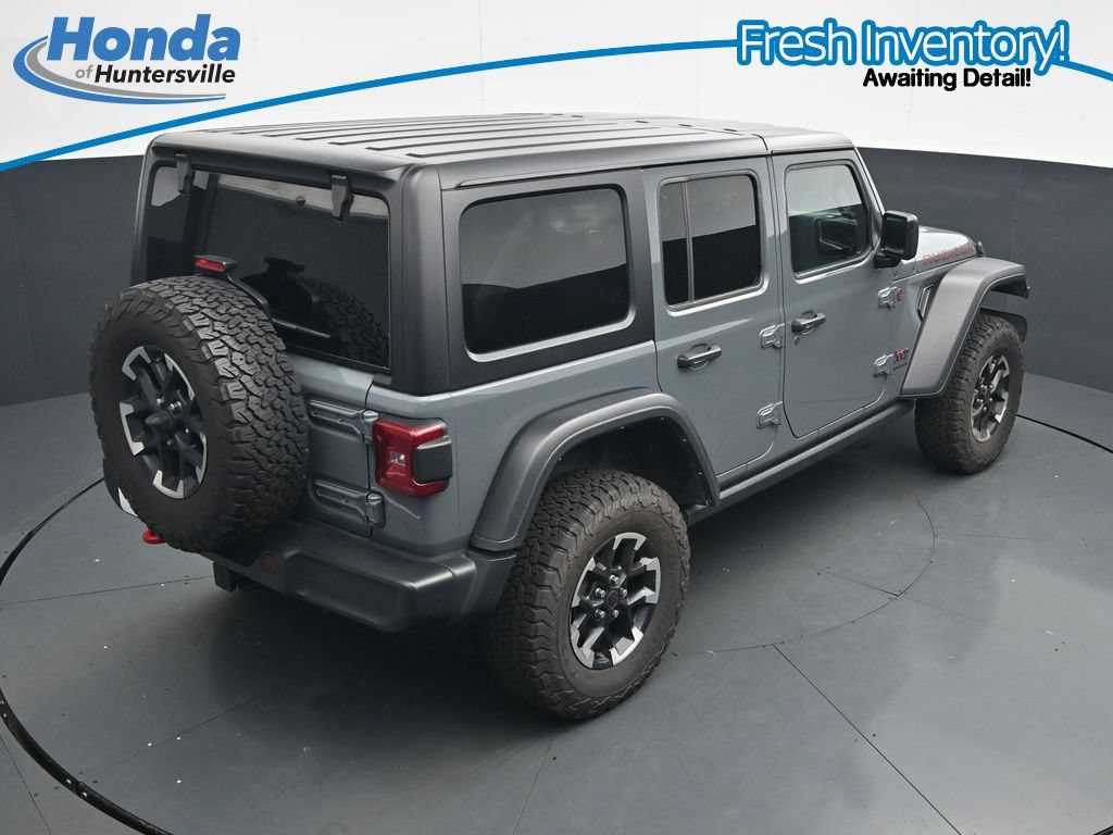 Used 2025 Jeep Wrangler Unlimited Rubicon AWD/4WD image 23