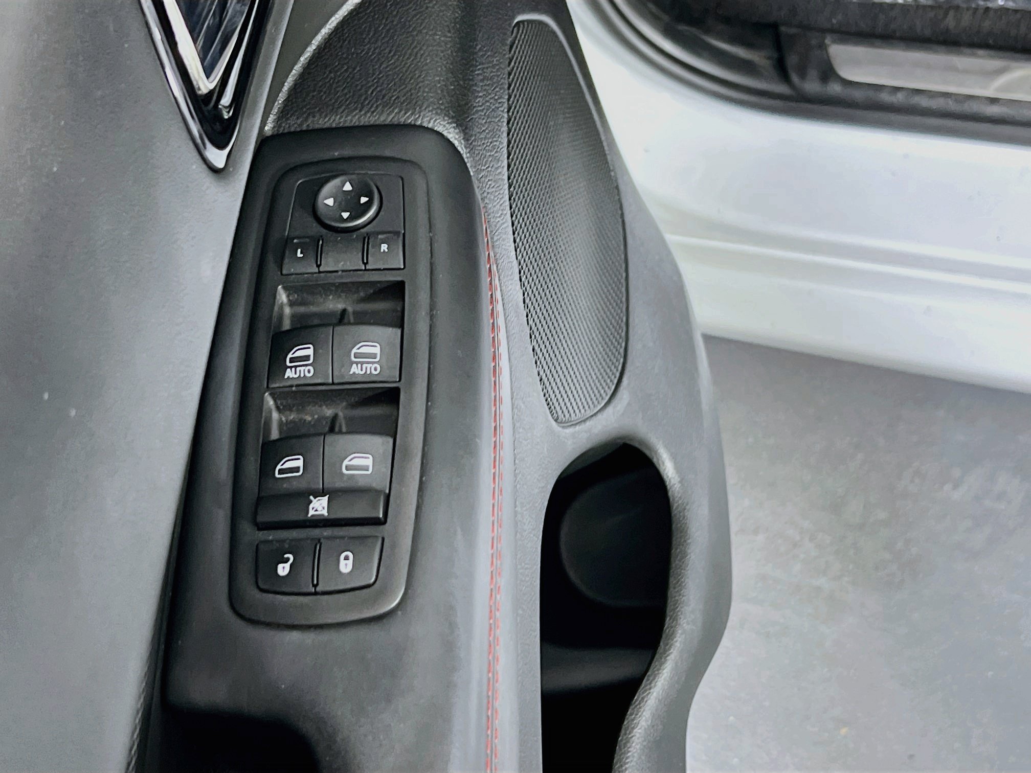 Used 2023 Dodge Durango GT AWD/4WD image 18