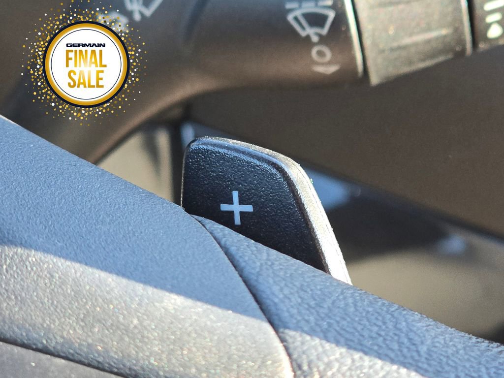 Used 2017 Ford Escape SE w/ SE Sport Appearance Package image 30