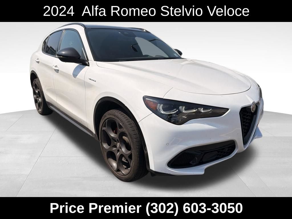 Used 2024 Alfa Romeo Stelvio Veloce AWD/4WD image 1