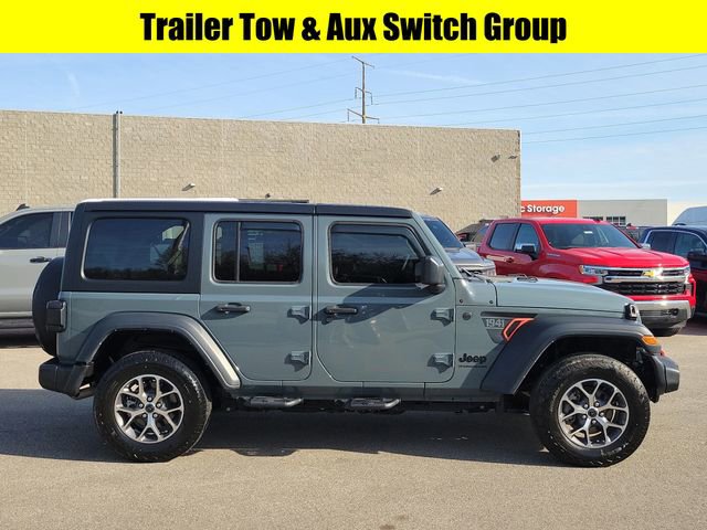 Used 2024 Jeep Wrangler Sport S image 3