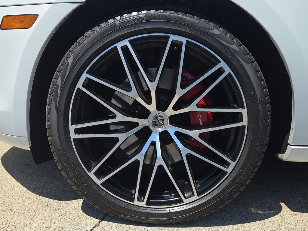 Certified 2026 Porsche Macan S AWD/4WD image 24