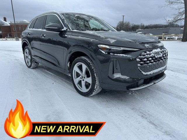 Certified 2025 Audi Q5 Premium Plus w/ Premium Plus video 2