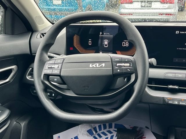 Certified 2025 Kia K4 FWD image 16