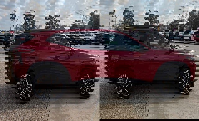 New 2026 Chevrolet Trax RS w/ Sunroof Package image 2