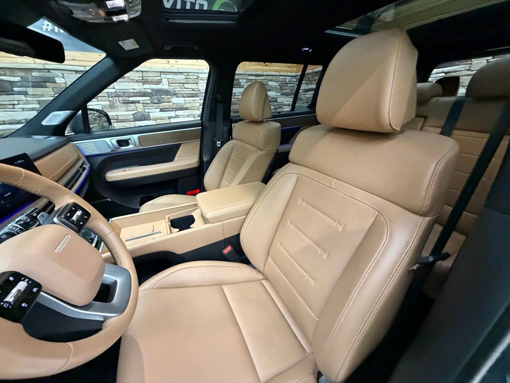 Certified 2025 Hyundai Santa Fe Limited image 12