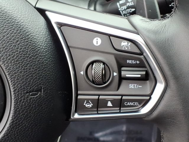 Used 2024 Acura MDX w/ Technology Package FWD image 11