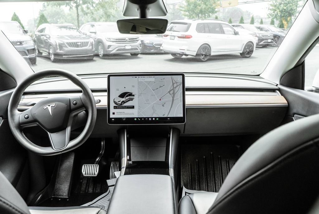 Used 2020 Tesla Model Y Long Range AWD/4WD image 7