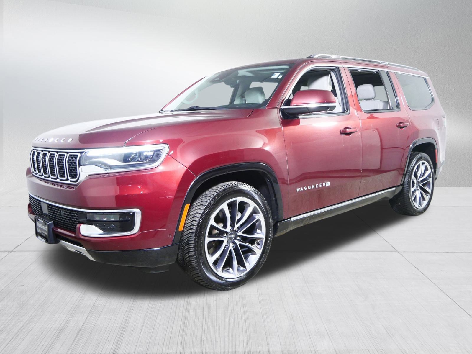 Used 2022 Jeep Wagoneer Series III w/ Premium Group I image 3