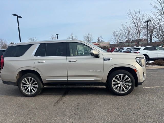 Used 2021 GMC Yukon Denali w/ Denali Premium Package image 5