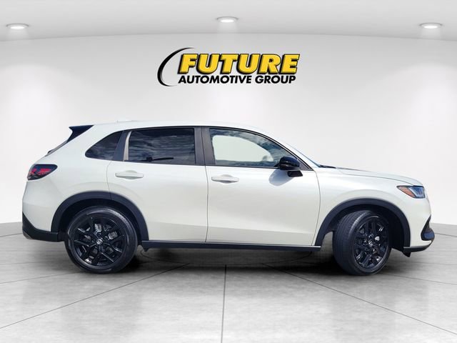 Certified 2024 Honda HR-V Sport image 3
