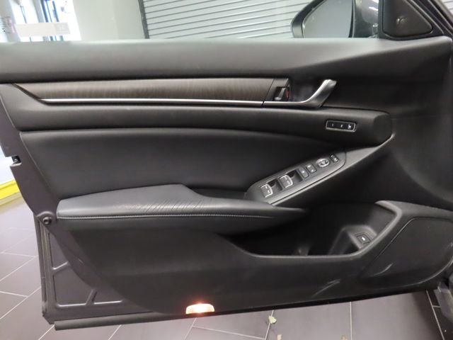 Used 2018 Honda Accord EX-L image 10