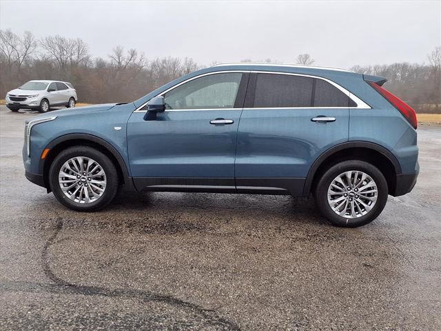 Used 2025 Cadillac XT4 Premium Luxury image 29