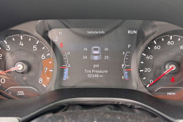 Used 2024 Jeep Compass Latitude image 16