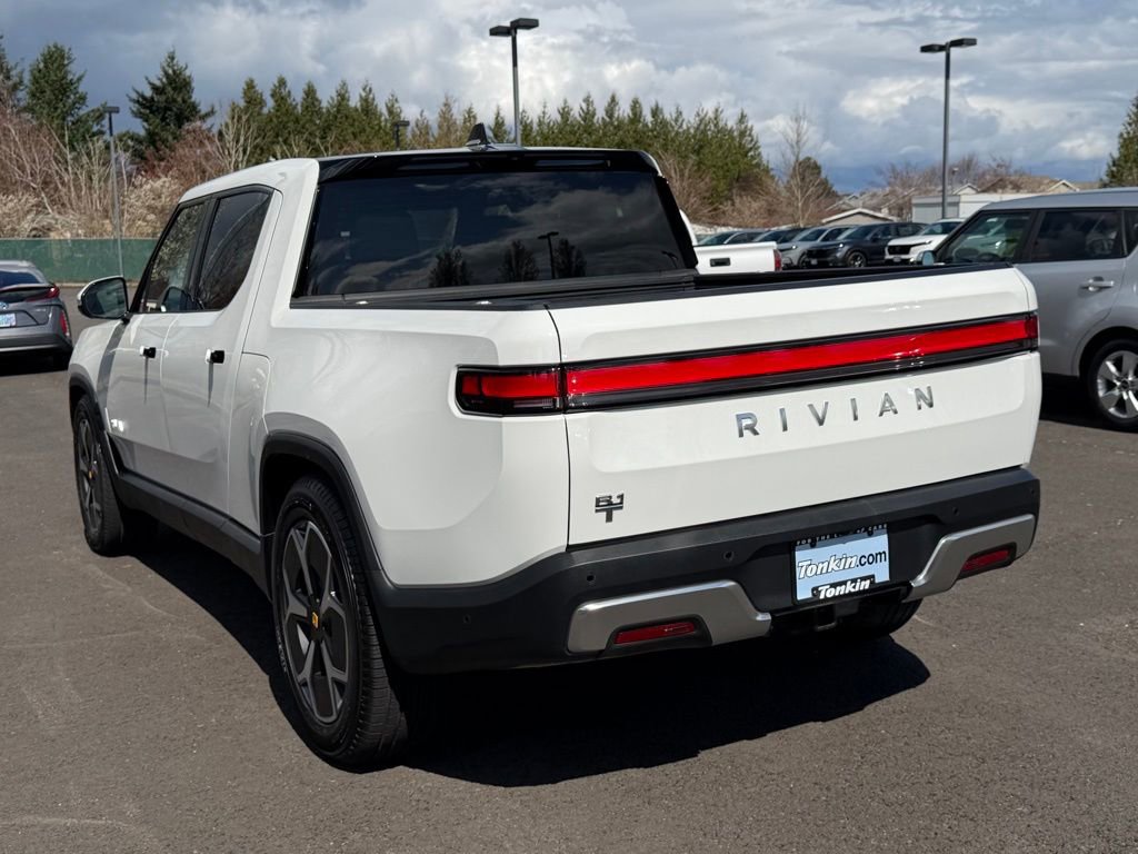 Used 2024 Rivian R1T Adventure image 5