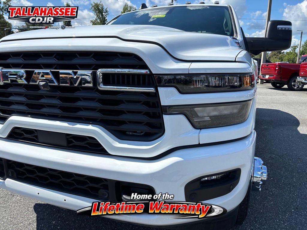 New 2026 RAM 3500 Big Horn AWD/4WD image 13