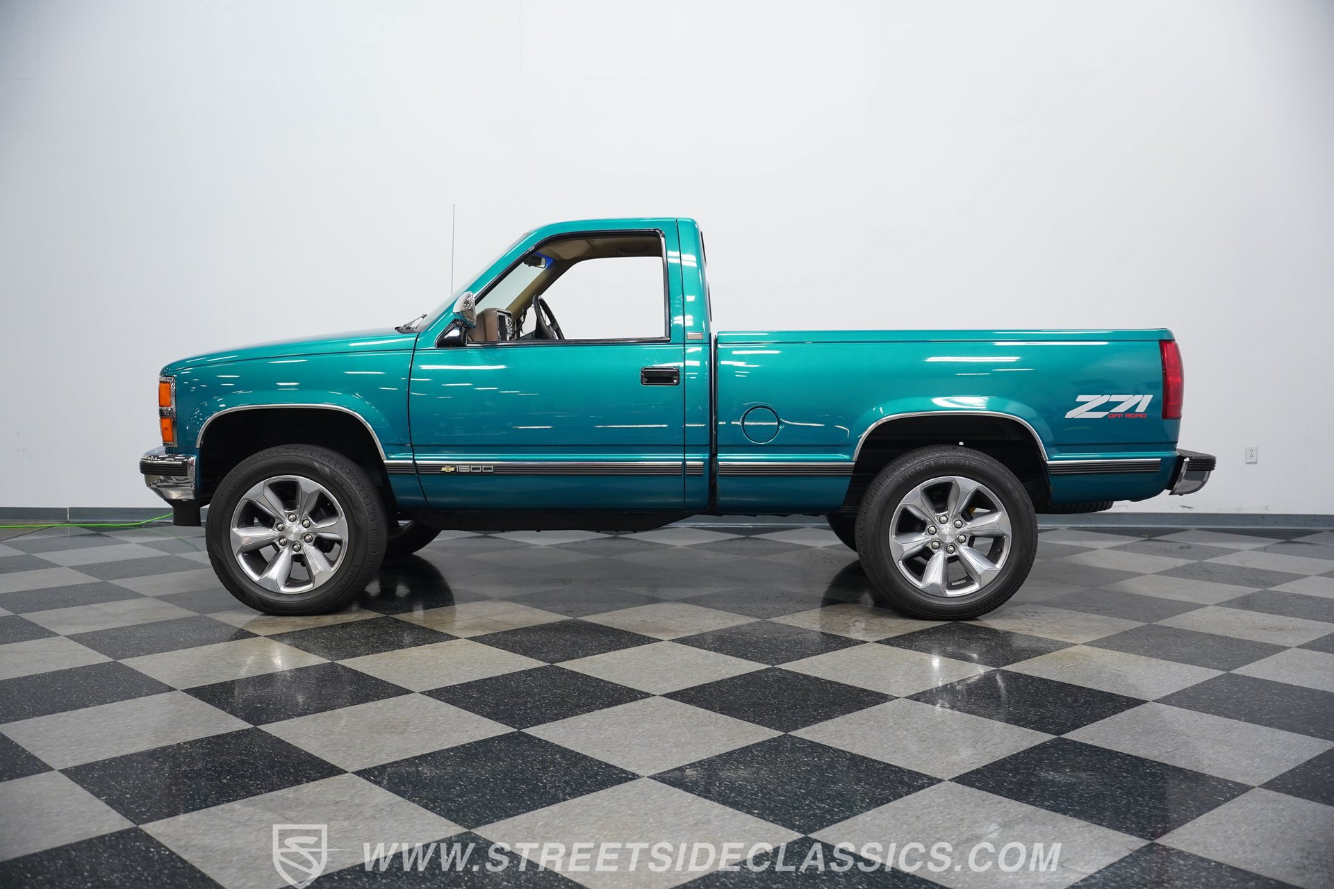 Used 1993 Chevrolet Silverado 1500 4x4 Regular Cab image 8
