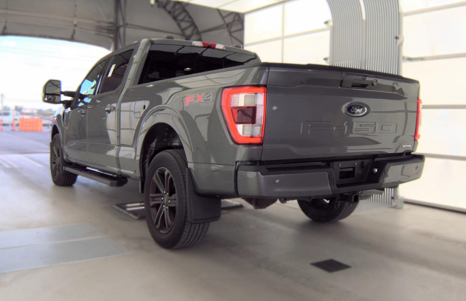Used 2021 Ford F150 Lariat w/ Equipment Group 502A High AWD/4WD image 7