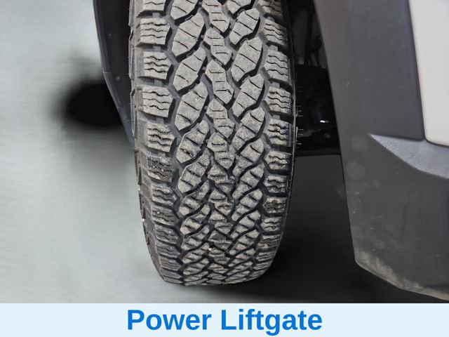 Used 2025 Chevrolet Equinox ACTIV w/ Safety and Technology Package image 18