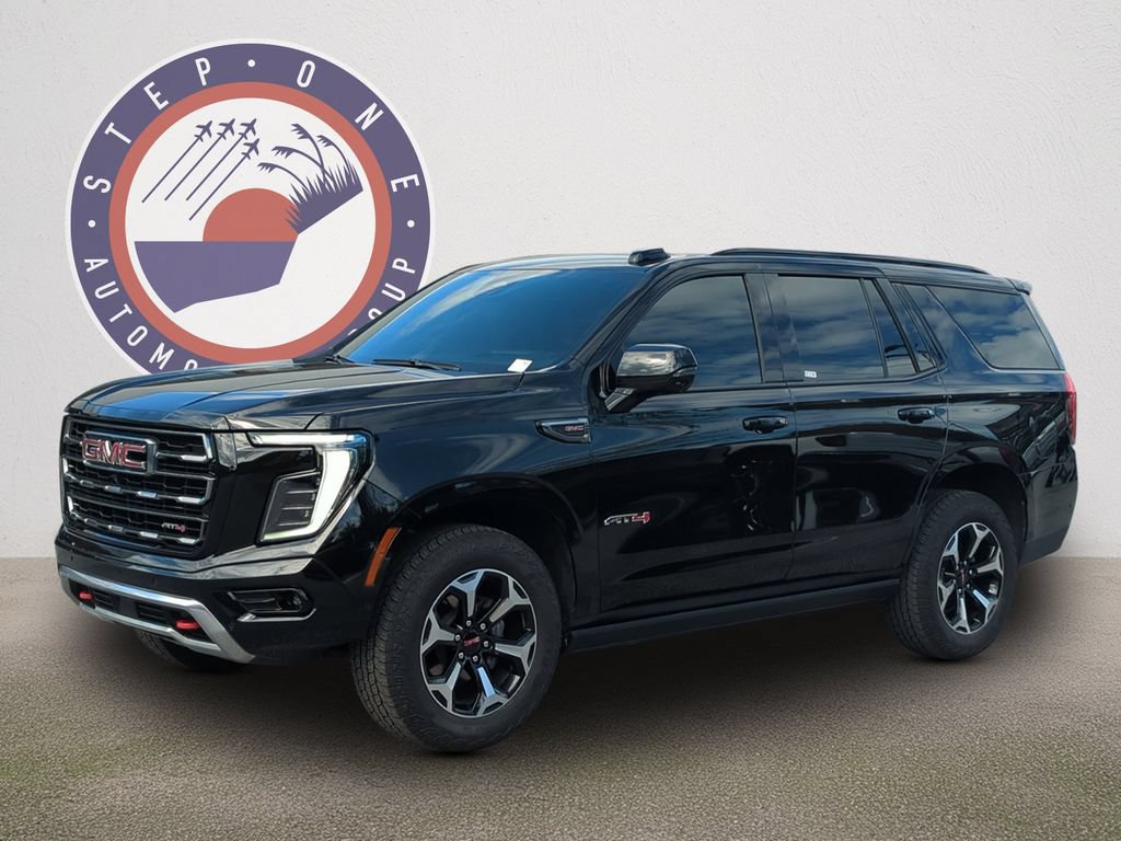 Used 2025 GMC Yukon AT4 w/ AT4 Premium Package AWD/4WD image 1