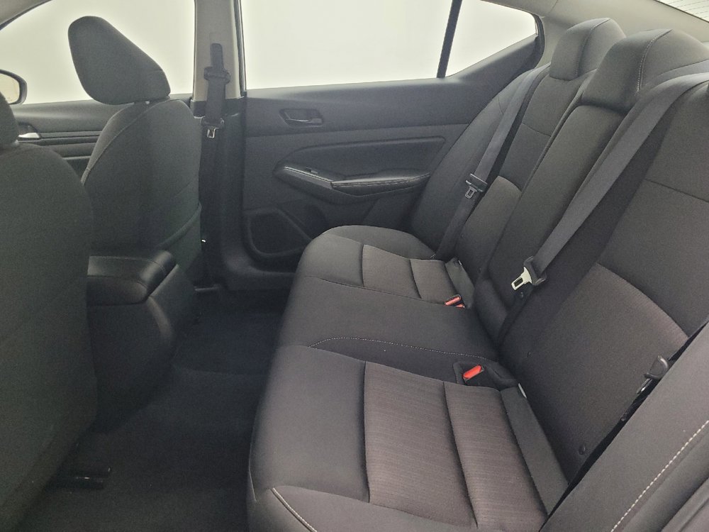 Used 2024 Nissan Altima 2.5 SV image 18