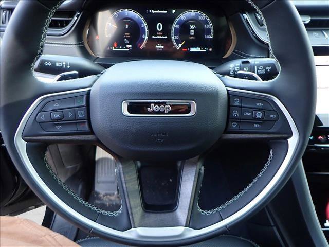 New 2026 Jeep Grand Cherokee Limited Reserve image 16