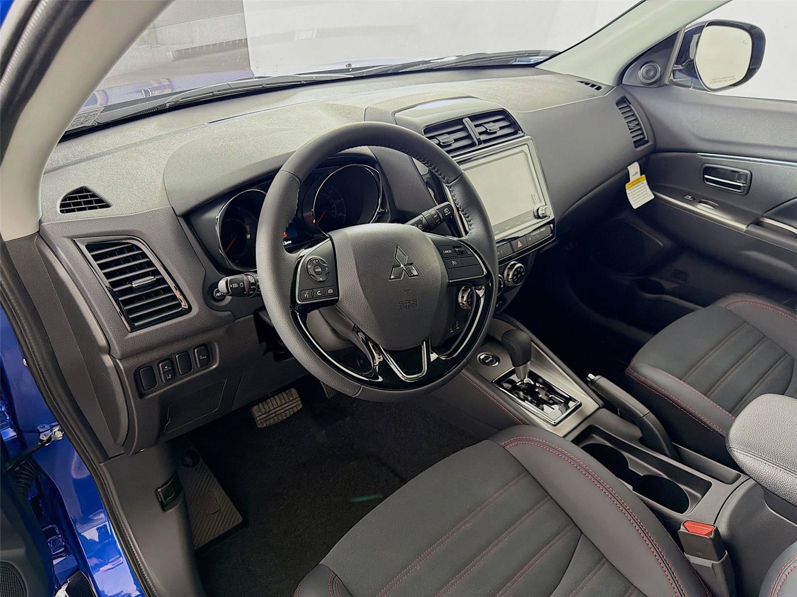 New 2026 Mitsubishi Outlander Sport SE AWD/4WD image 9