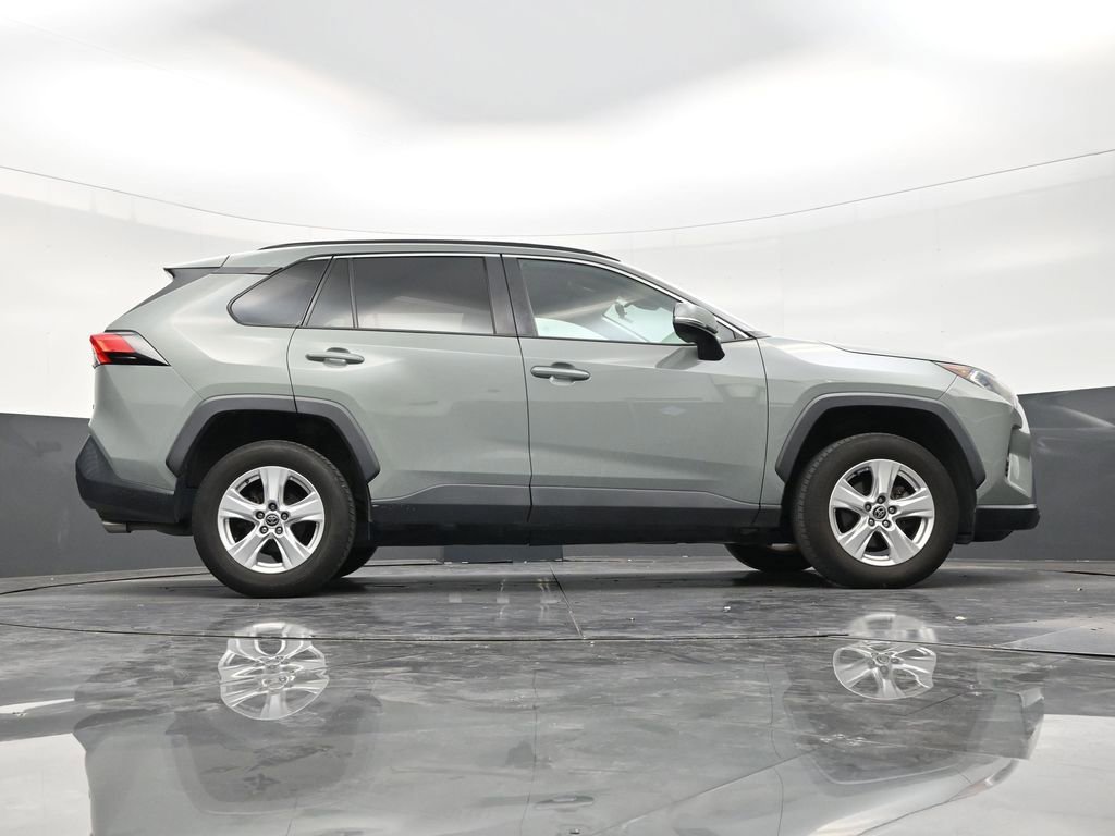 Used 2021 Toyota RAV4 XLE FWD image 25
