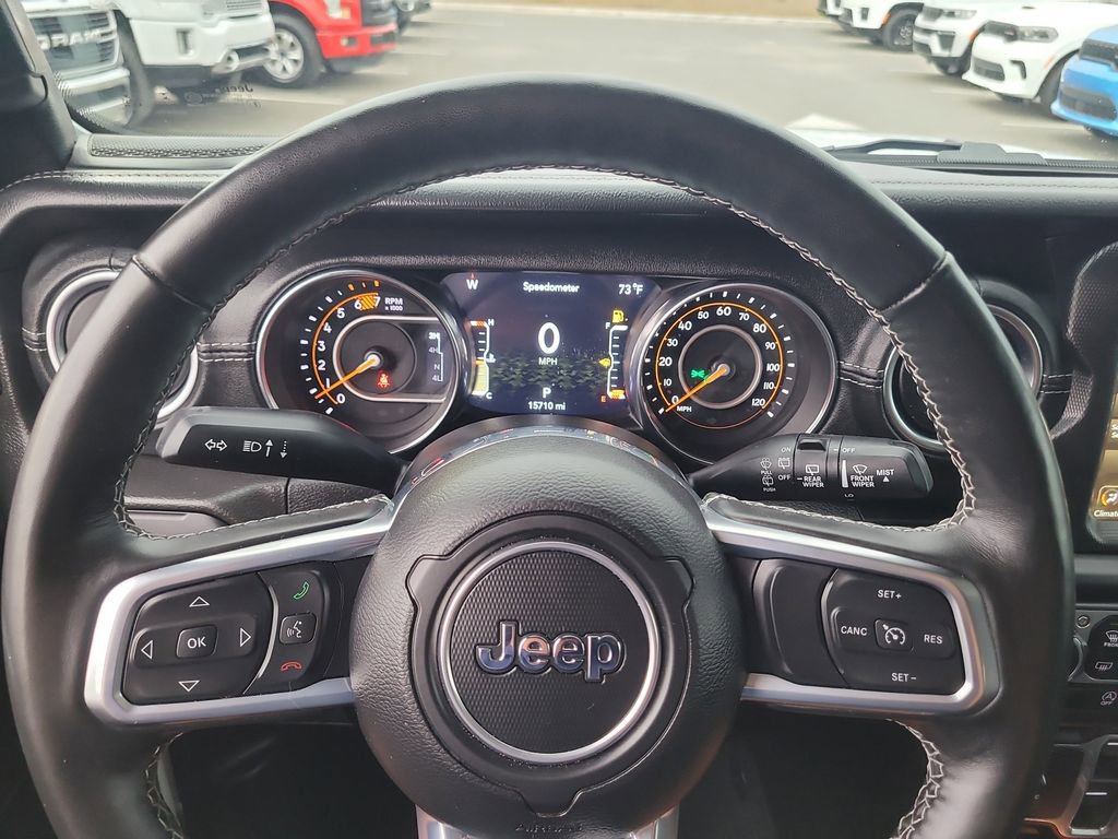 Certified 2023 Jeep Wrangler Sahara w/ Cold Weather Group image 28