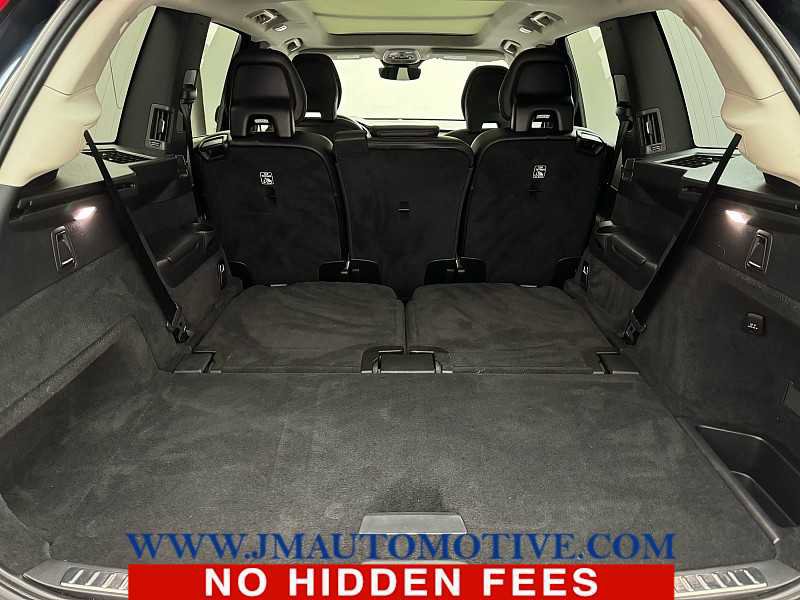 Used 2023 Volvo XC90 B5 Core w/ Protection Package Premier image 18