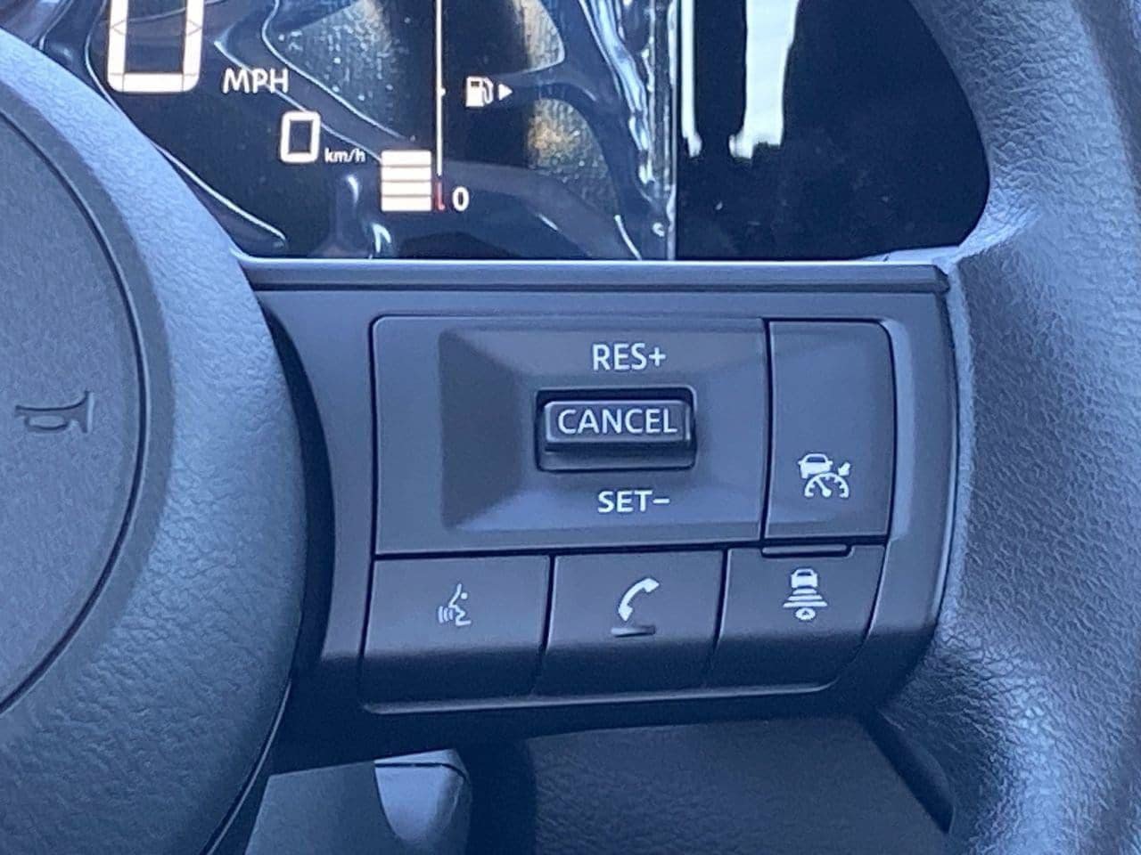 New 2027 Nissan Kicks S FWD image 26