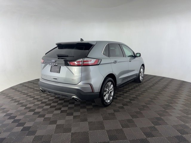 Used 2024 Ford Edge Titanium image 8