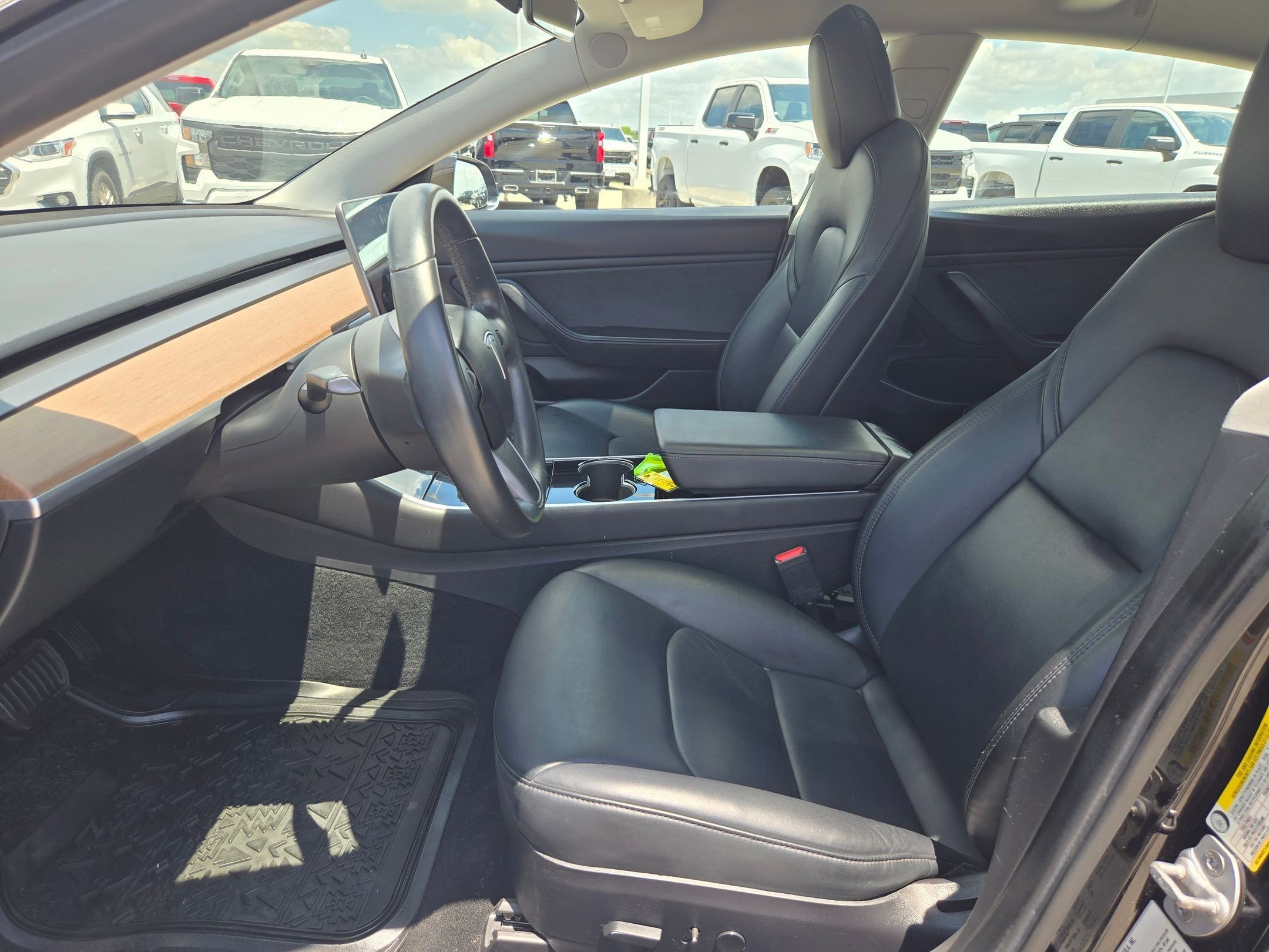 Used 2019 Tesla Model 3 RWD image 9