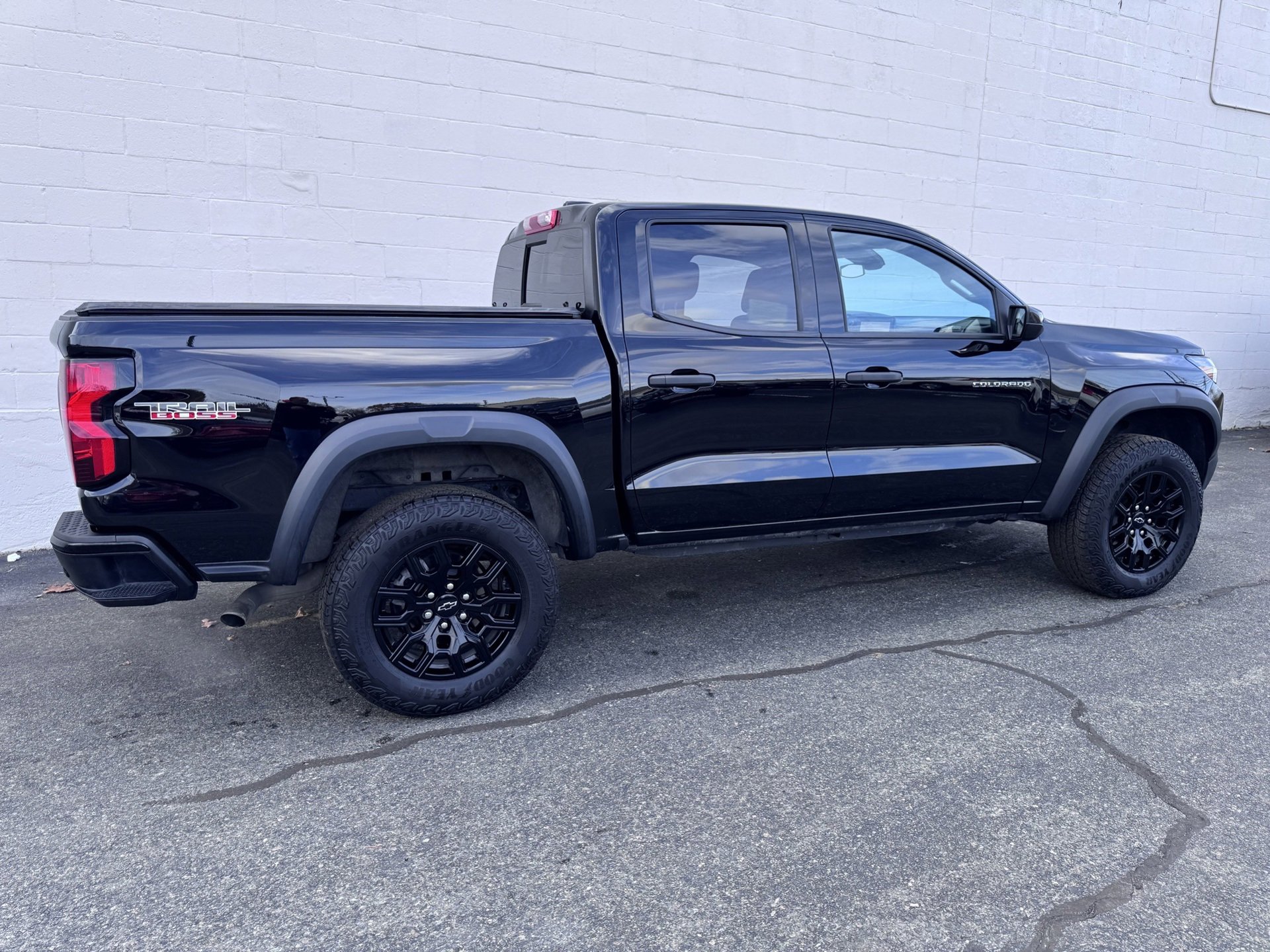 Used 2024 Chevrolet Colorado Trail Boss w/ Advanced Trailering Package image 4