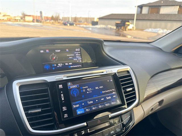 Used 2017 Honda Accord EX-L image 23