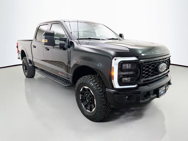 New 2025 Ford F250 Lariat w/ Lariat Ultimate Package