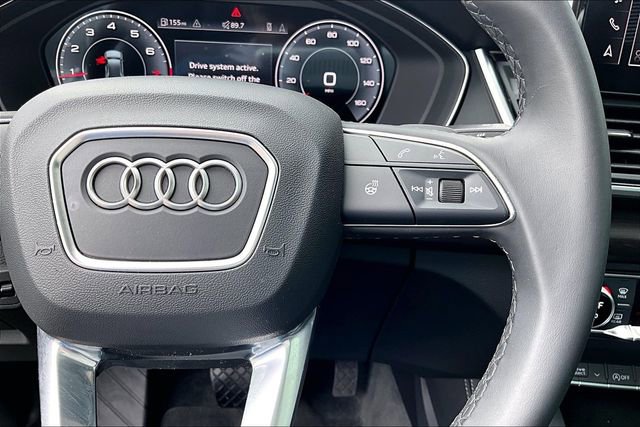 Used 2025 Audi Q5 2.0T Premium Plus w/ Premium Plus Package AWD/4WD image 12