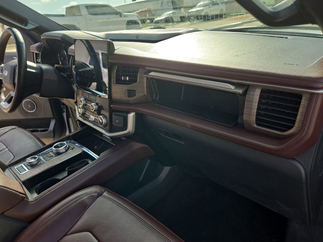 Used 2023 Ford Expedition Max Limited AWD/4WD image 22