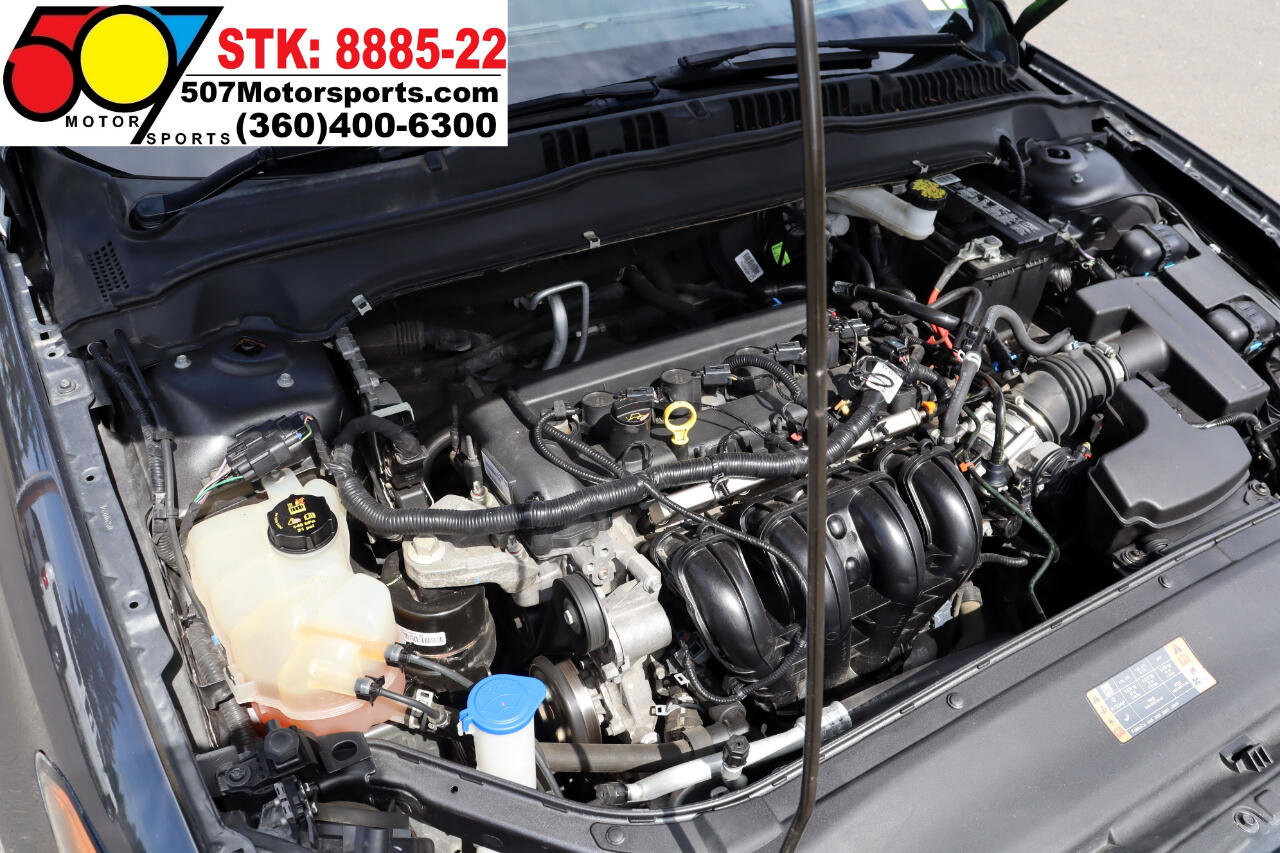 Used 2020 Ford Fusion SE image 21