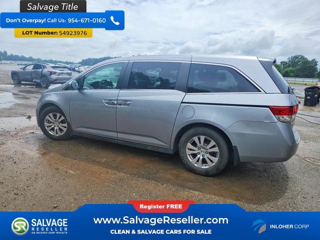 Used 2016 Honda Odyssey SE image 3