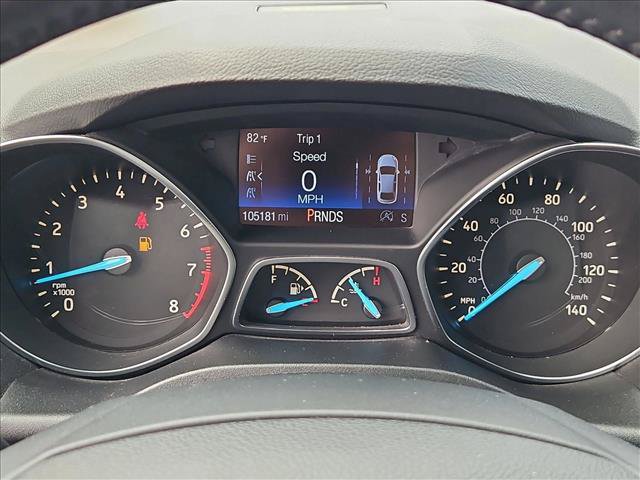 Used 2017 Ford Escape Titanium w/ Equipment Group 301A AWD/4WD image 16