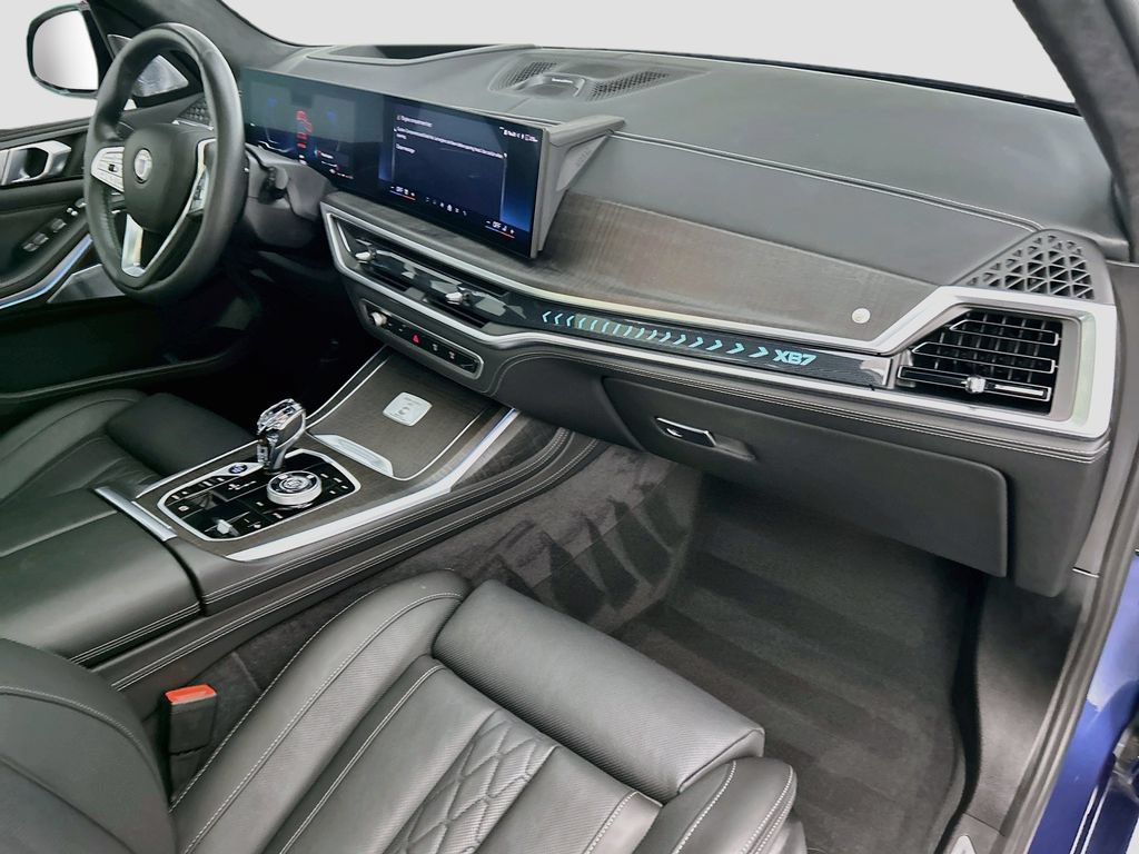 Used 2025 BMW ALPINA XB7 AWD/4WD image 19