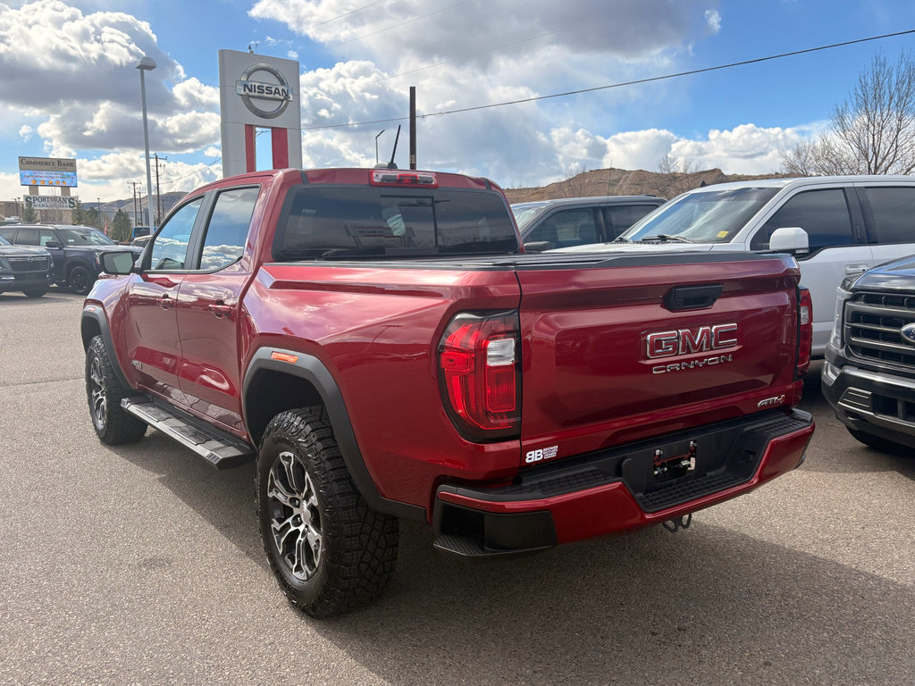 Used 2024 GMC Canyon AT4 AWD/4WD image 3