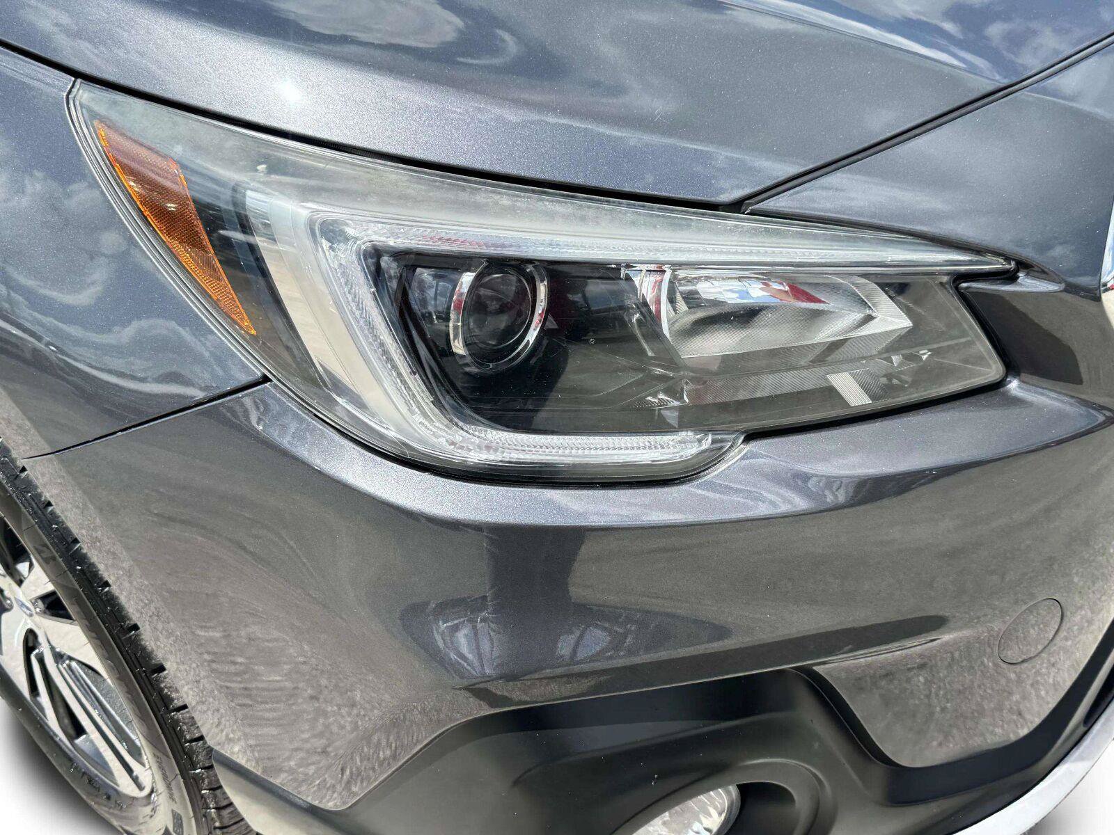 Used 2019 Subaru Outback 2.5i Limited AWD/4WD image 11